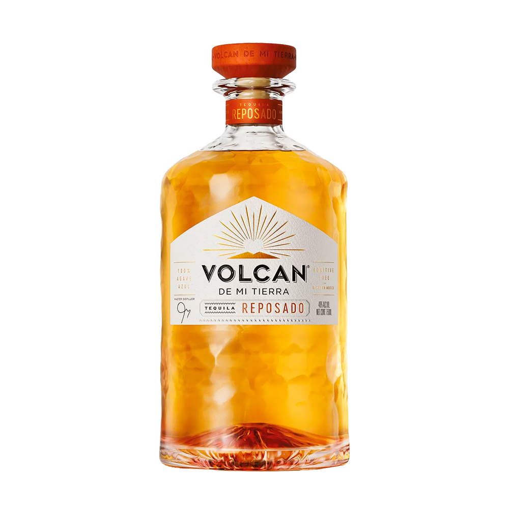 Tequila Volcan Reposado 40% 0.7 L - winetime.md